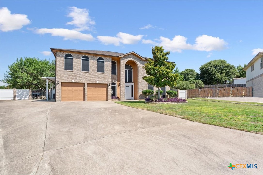main property photo 3