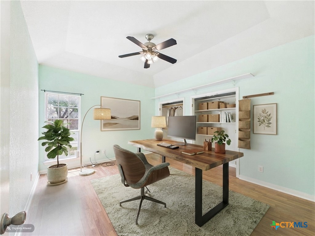 main property photo 13