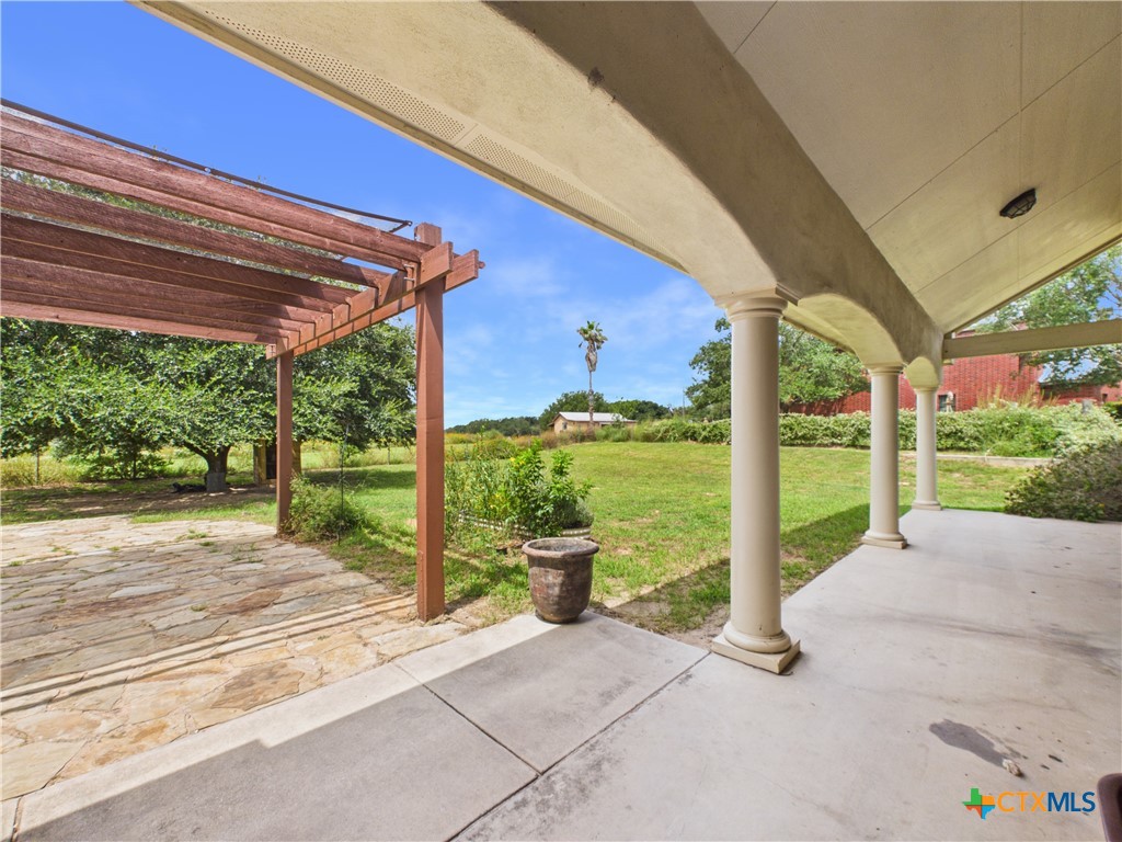 main property photo 22