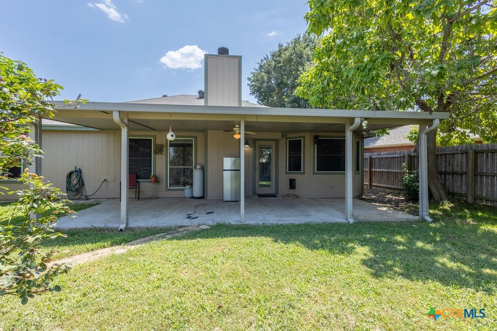 main property photo 6