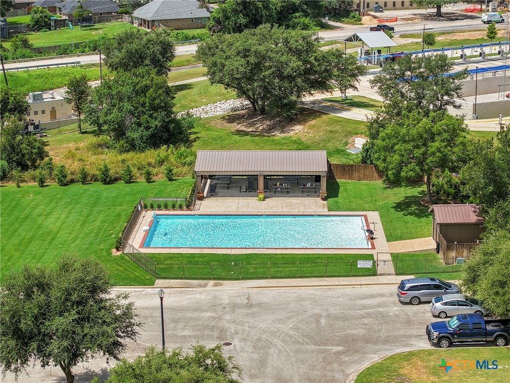 main property photo 43