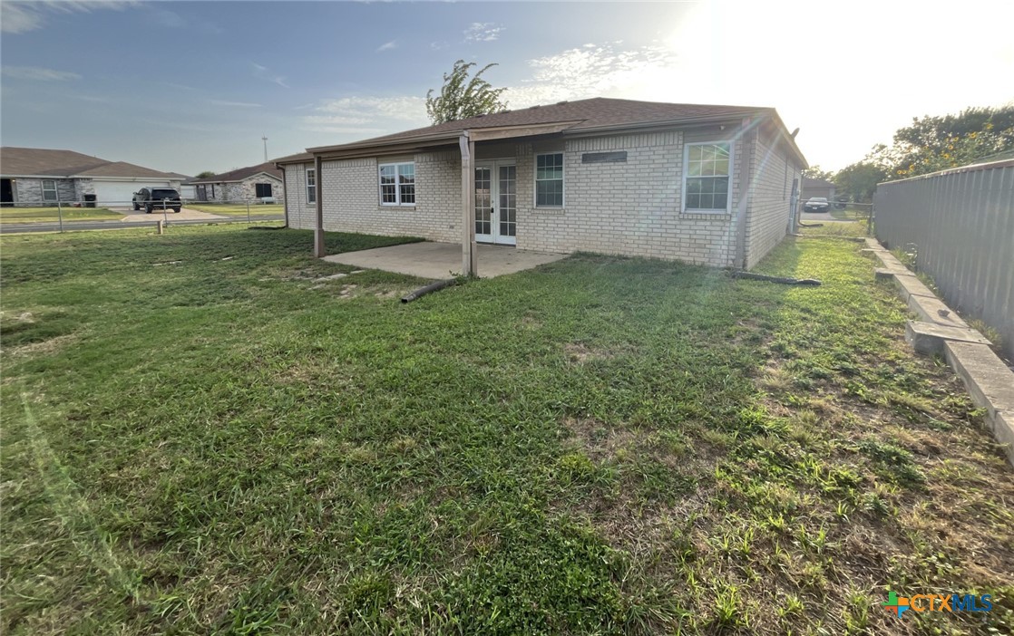 main property photo 13