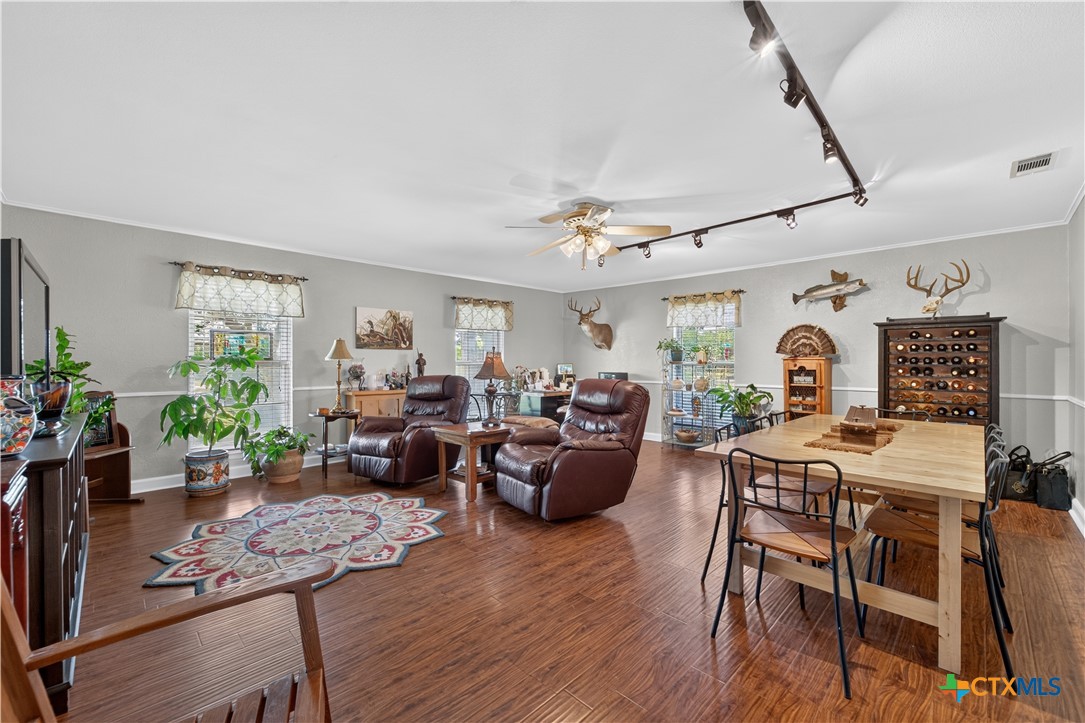 main property photo 15