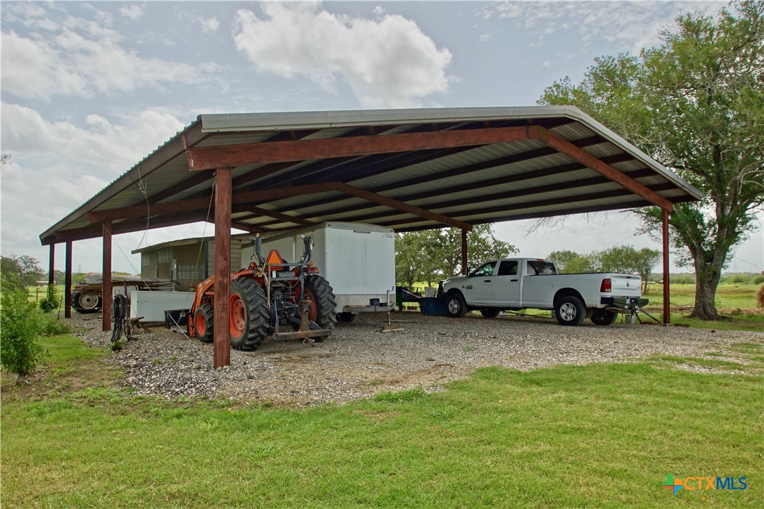 main property photo 12