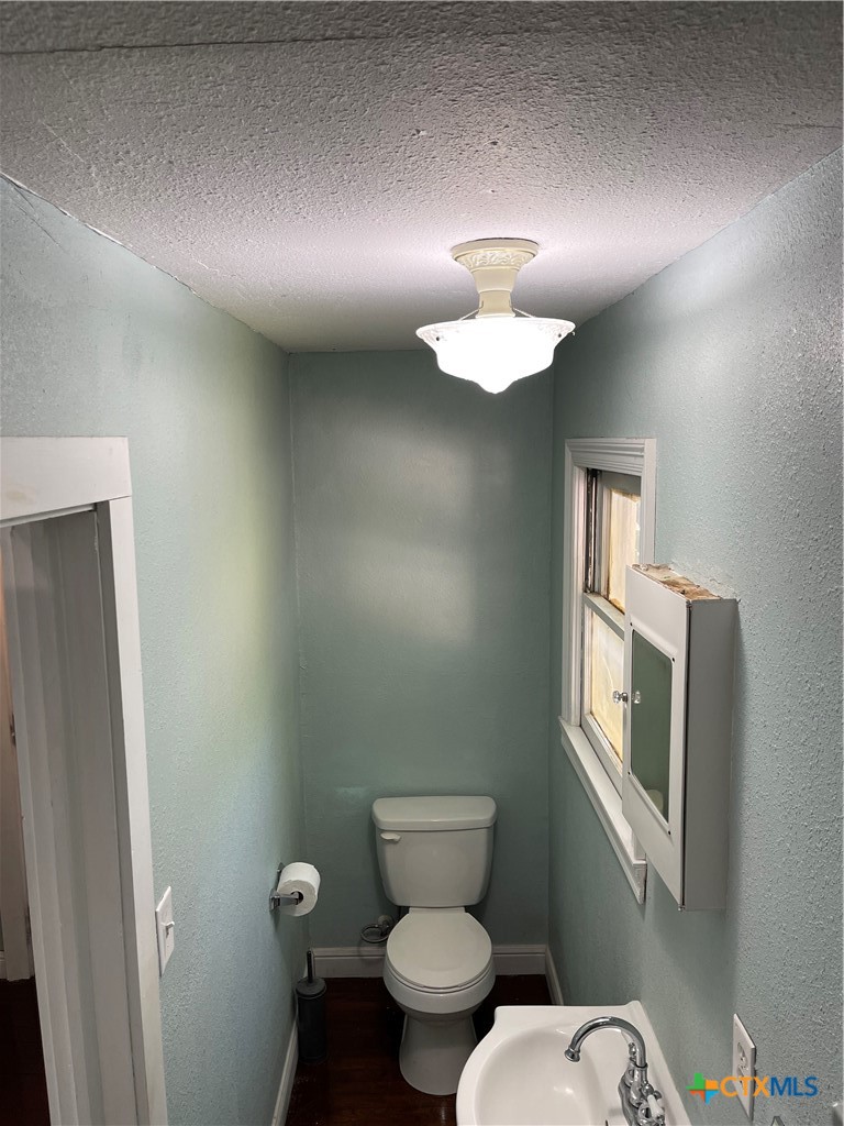 main property photo 6