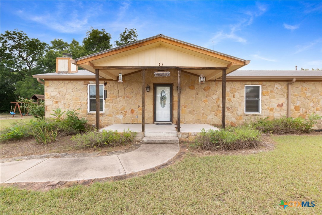 main property photo 10