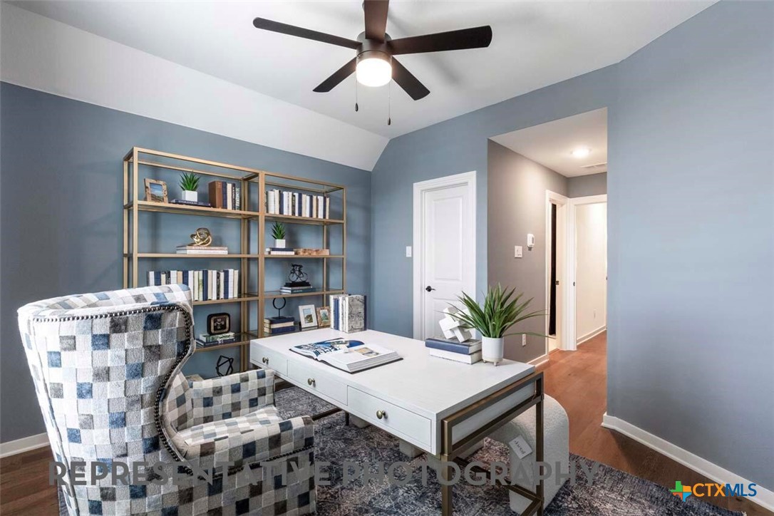 main property photo 6