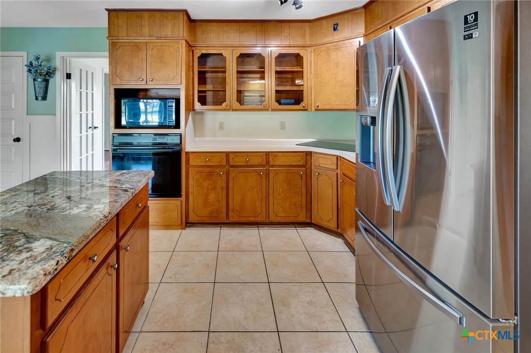 main property photo 10