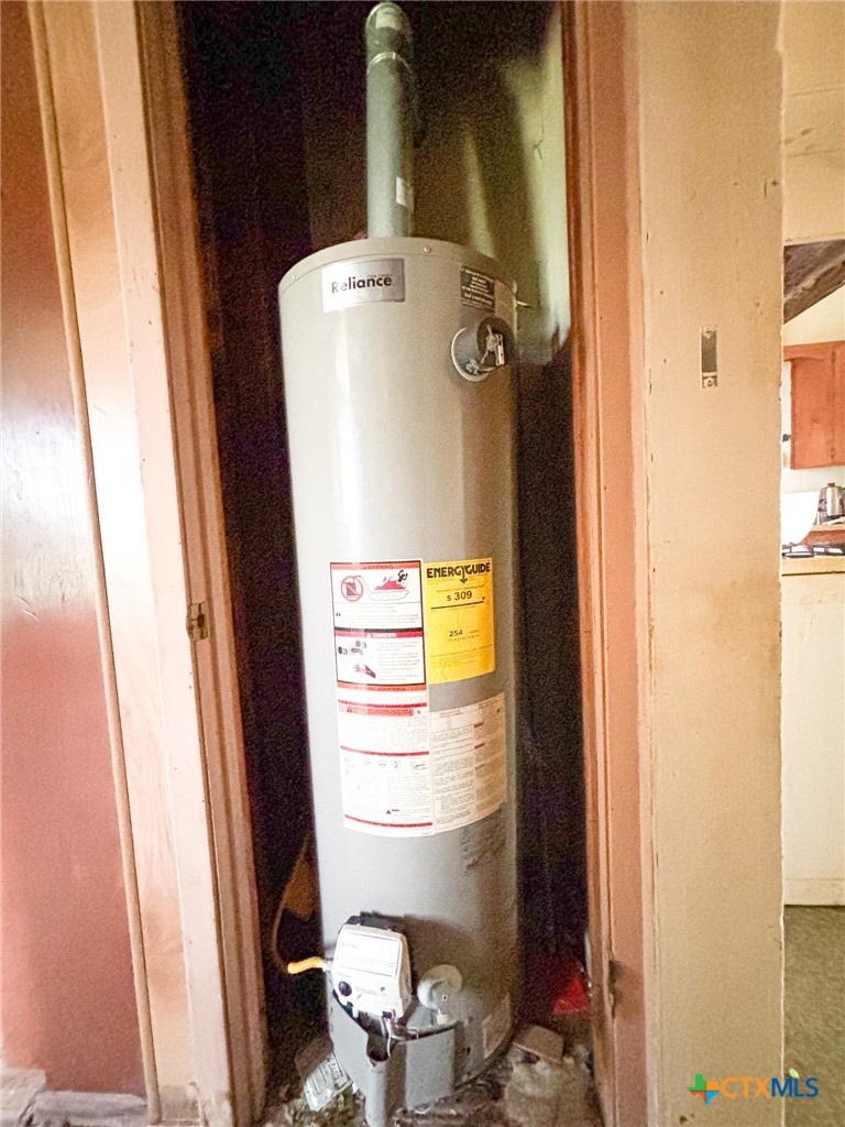 main property photo 10