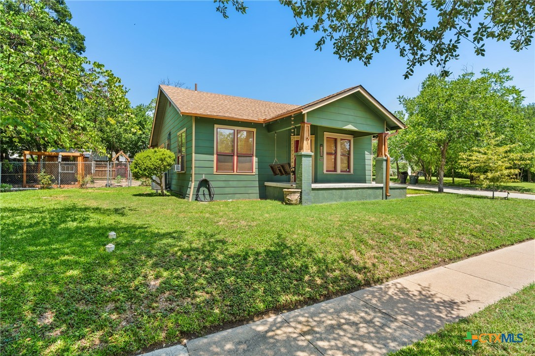 main property photo 2