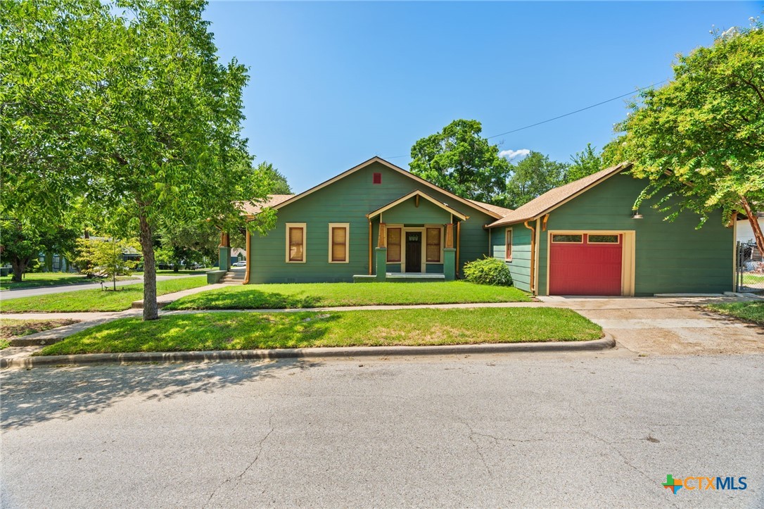 main property photo 22
