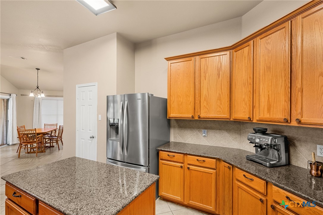 main property photo 16