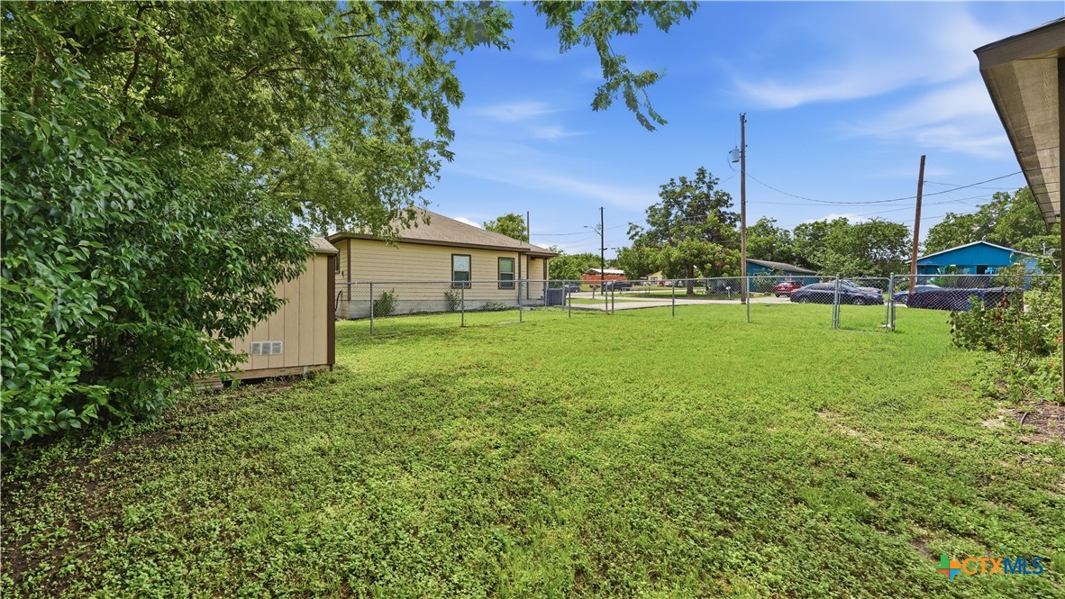 main property photo 26