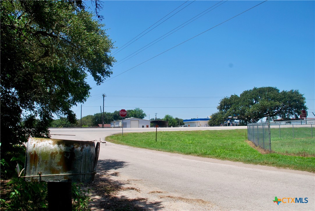 main property photo 19