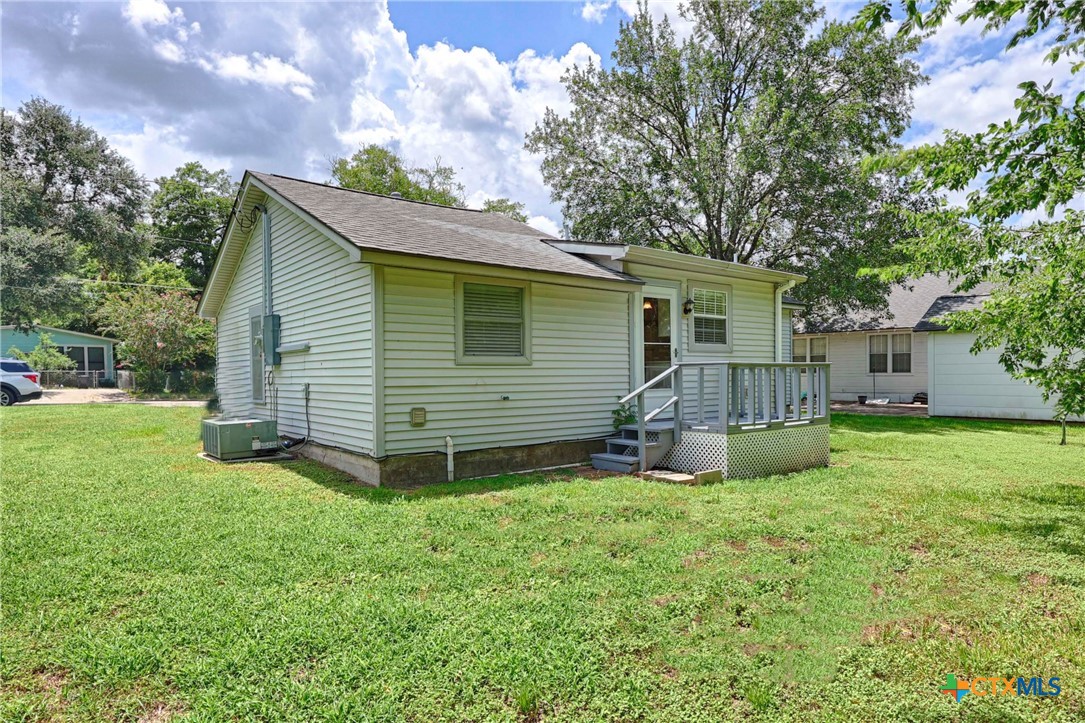 main property photo 21