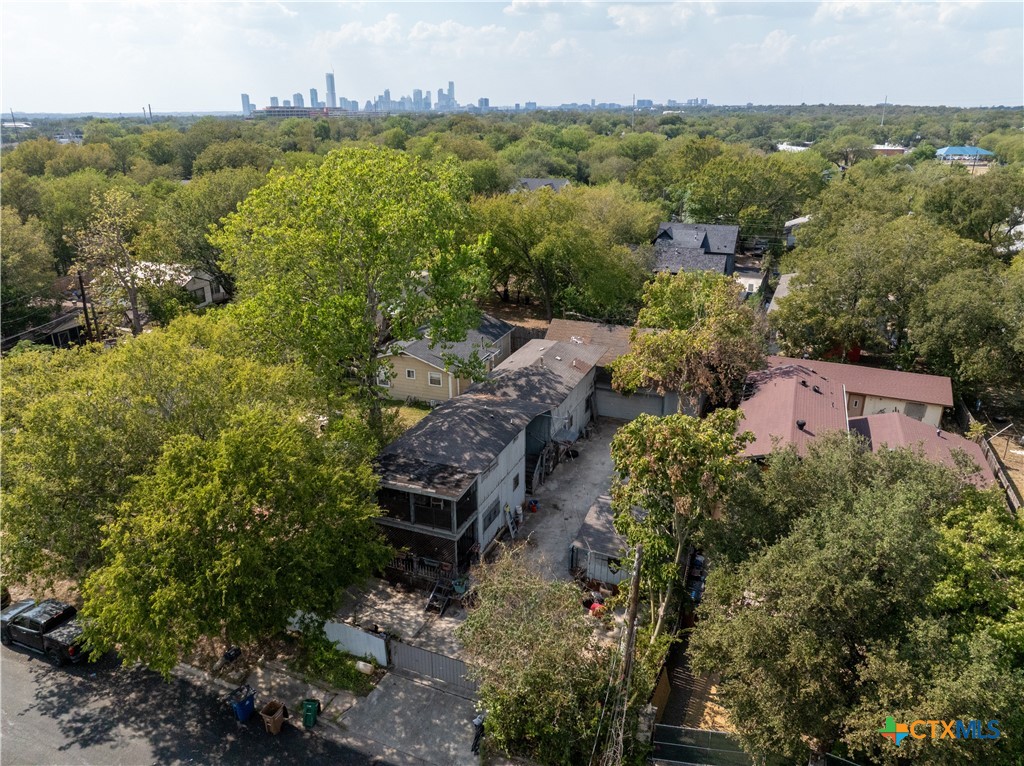 main property photo 14