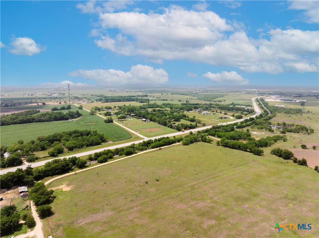 main property photo 30