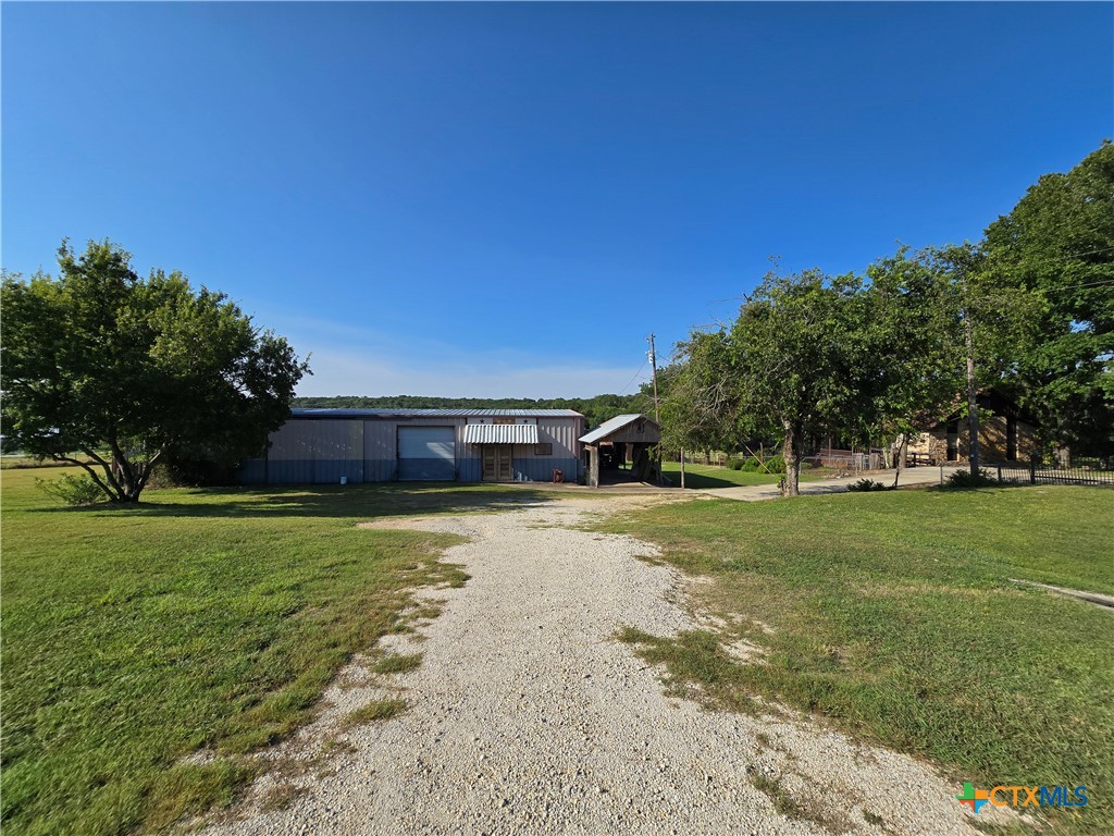 main property photo 40