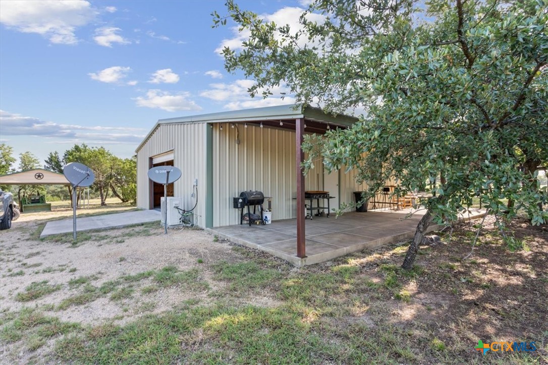 main property photo 15