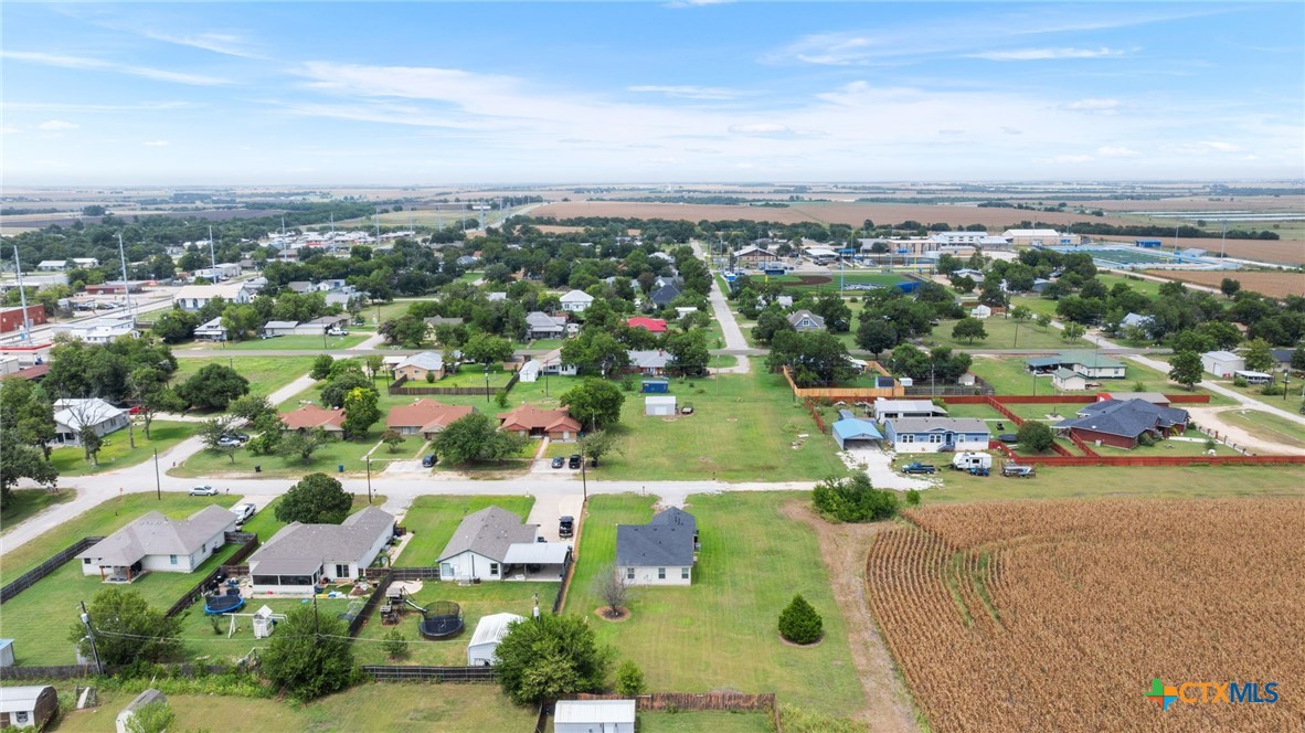 main property photo 35
