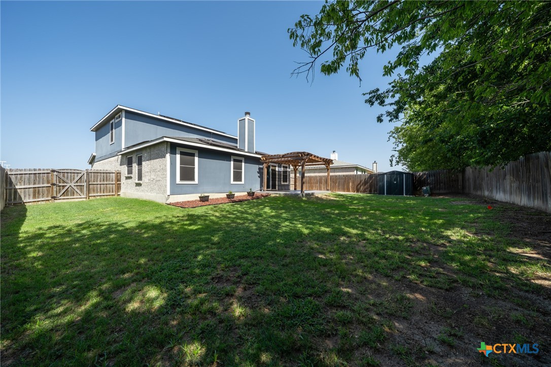 main property photo 31