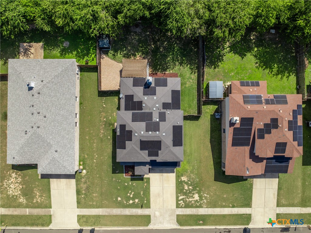 main property photo 37