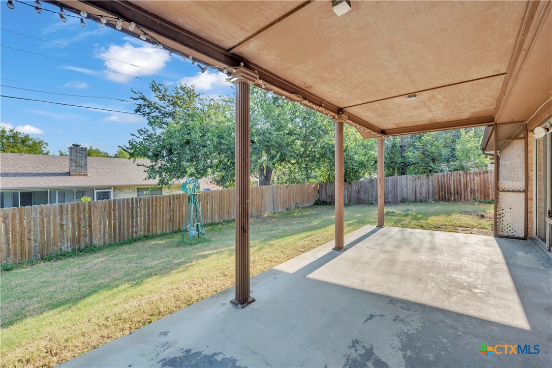main property photo 12