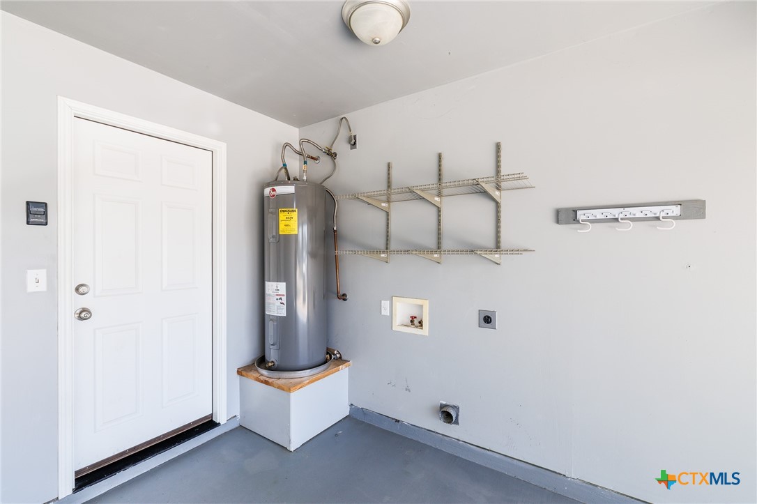 main property photo 22