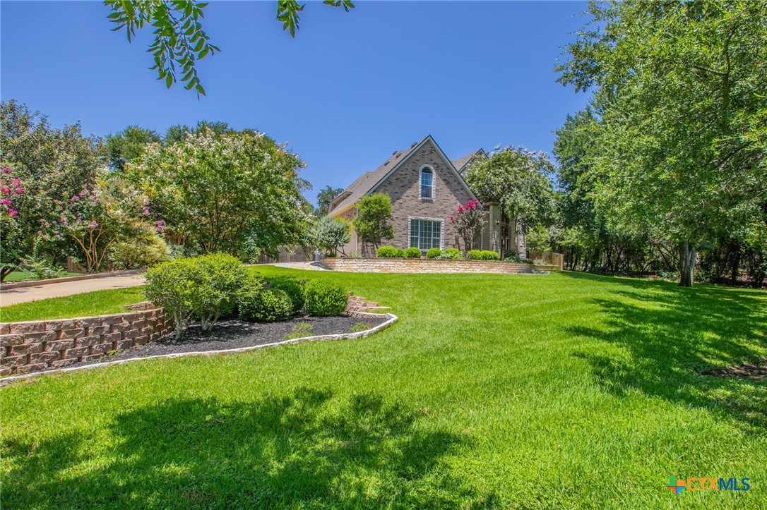 main property photo 38