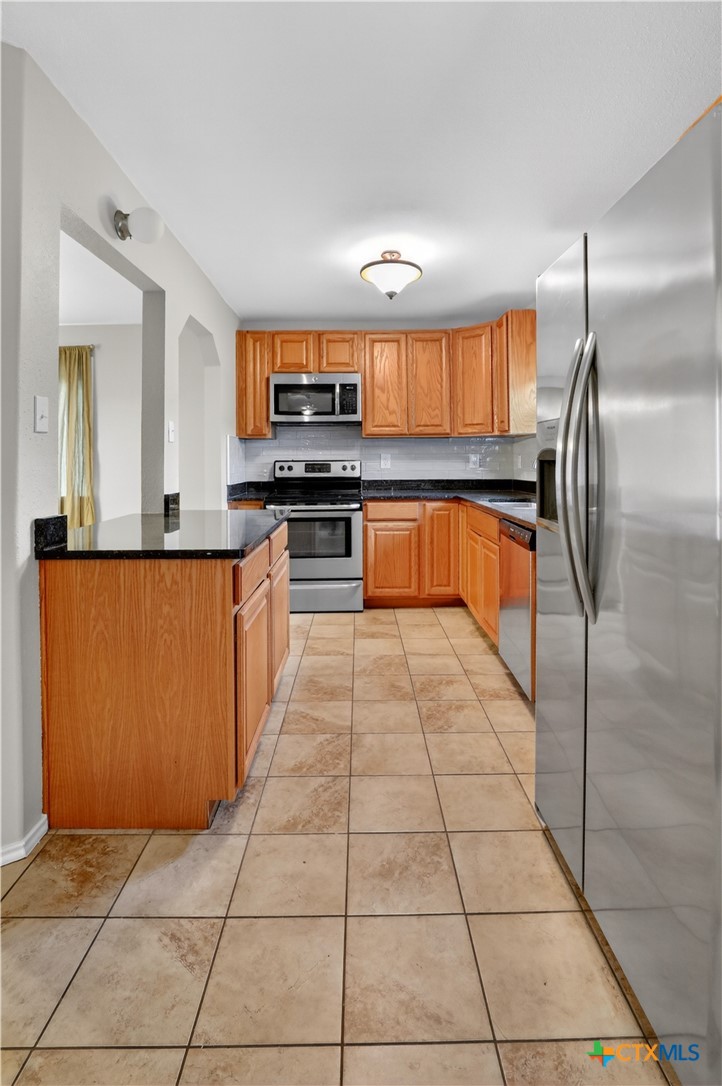 main property photo 6