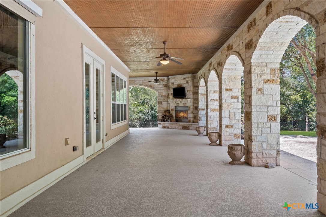 main property photo 37