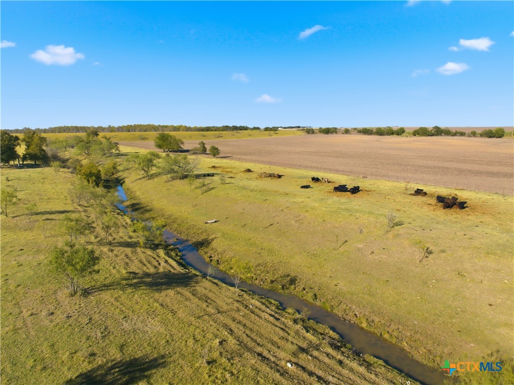 main property photo 16