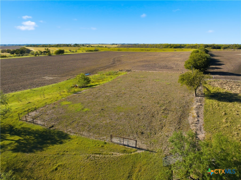 main property photo 8