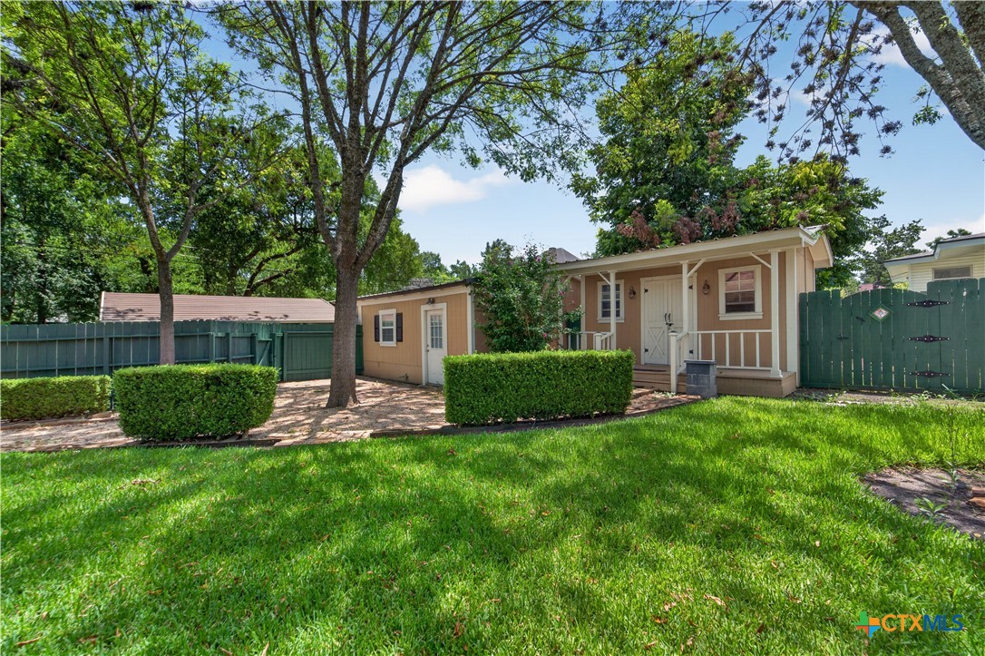 main property photo 39