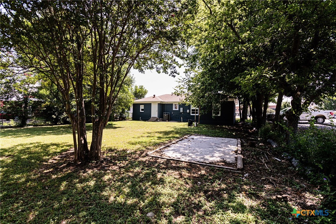 main property photo 31