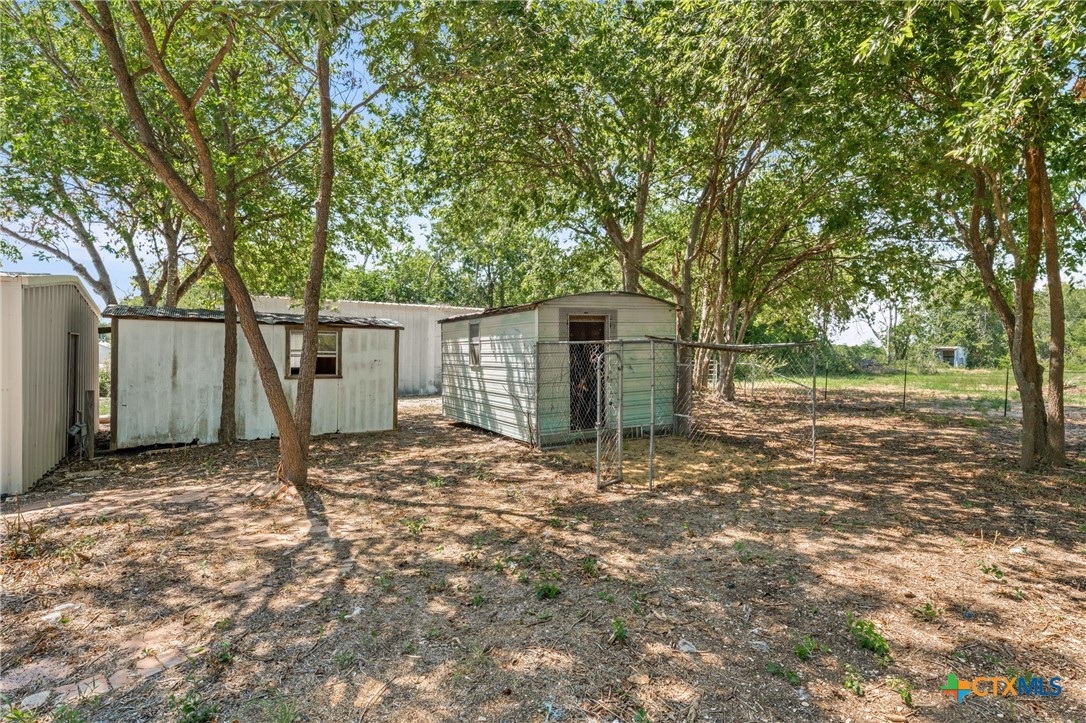 main property photo 29