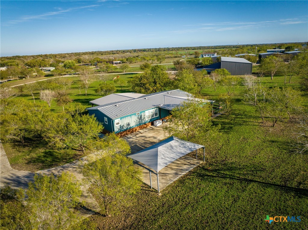 main property photo 38