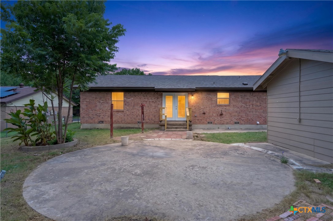 main property photo 30