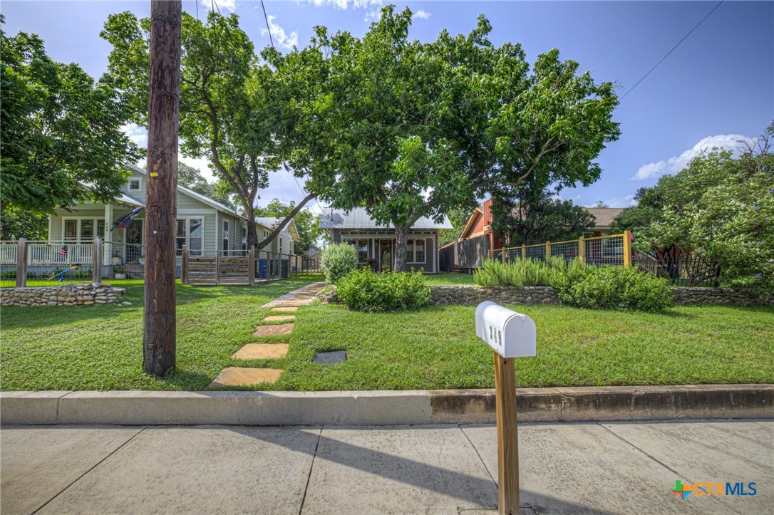 main property photo 1