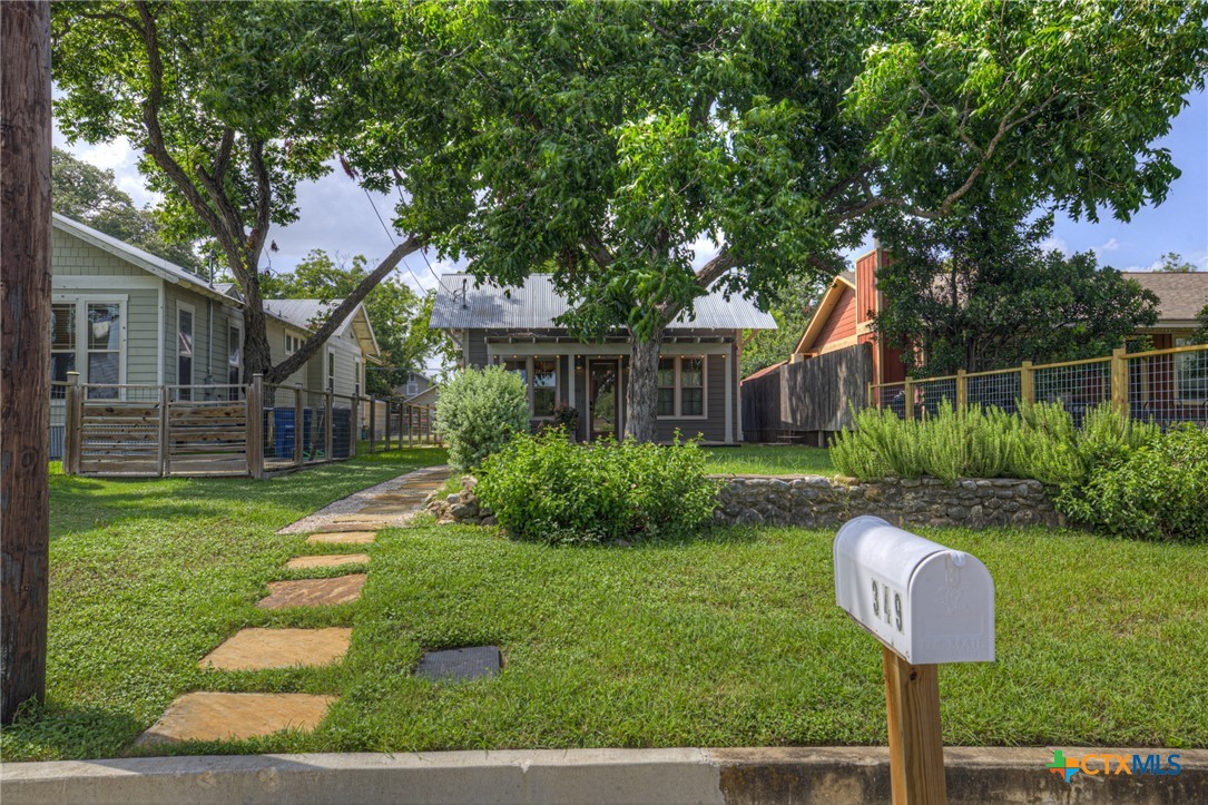 main property photo 2