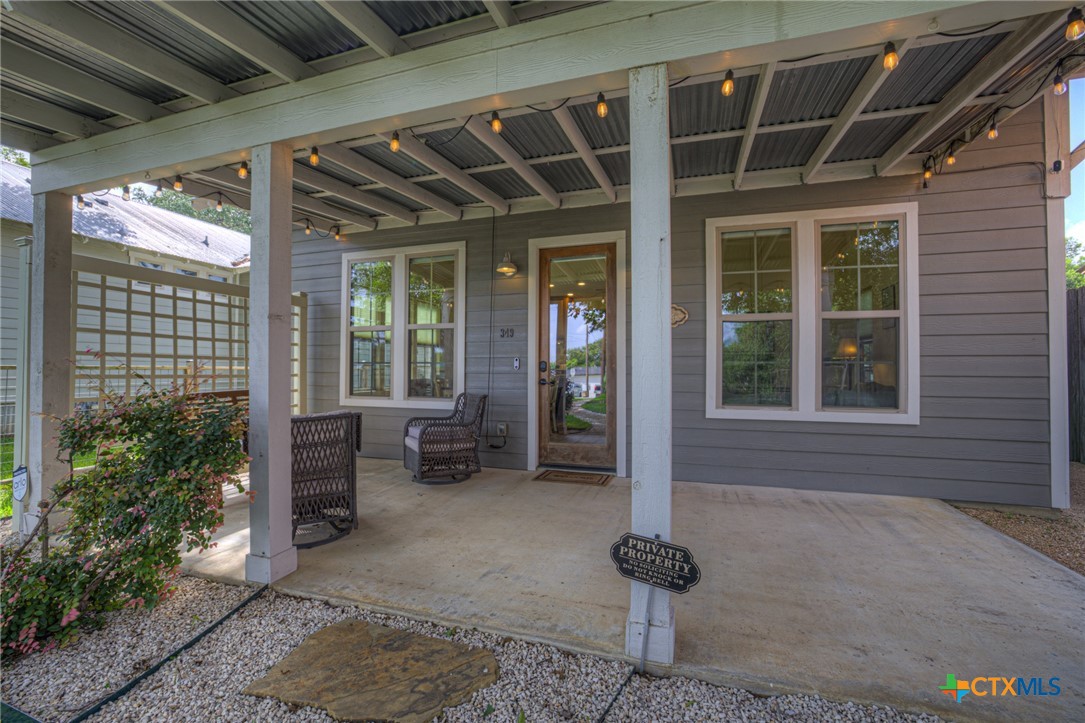 main property photo 9