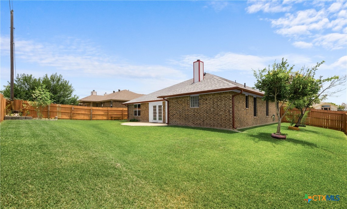 main property photo 20