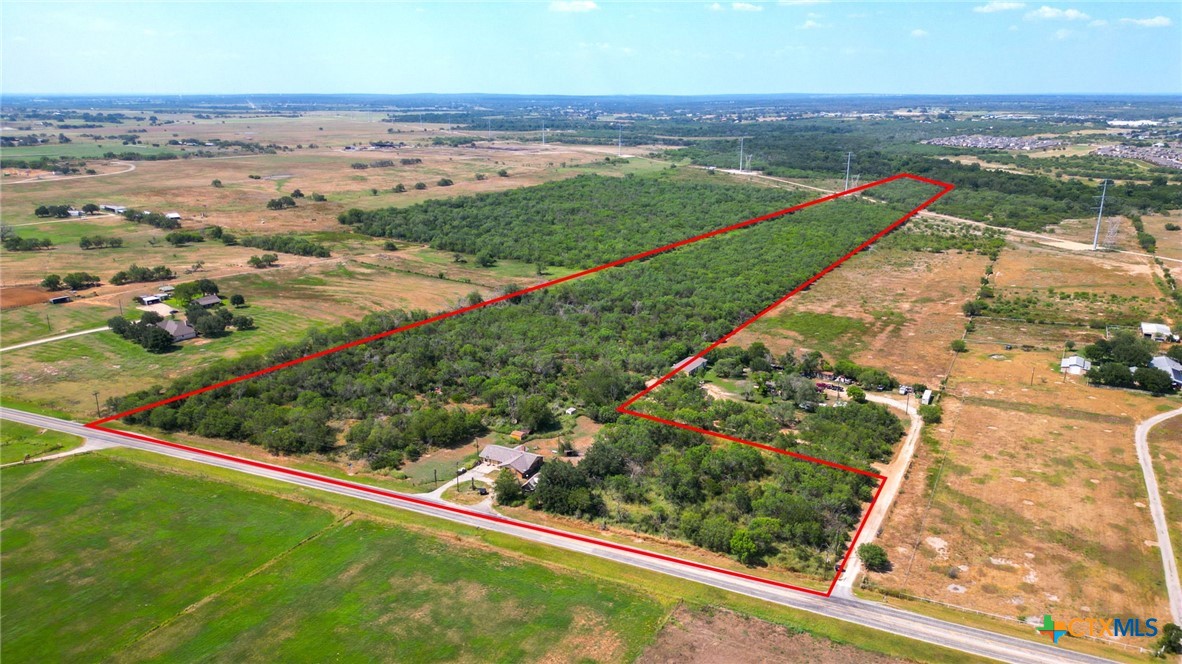 main property photo 10