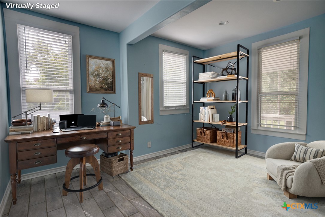 main property photo 15