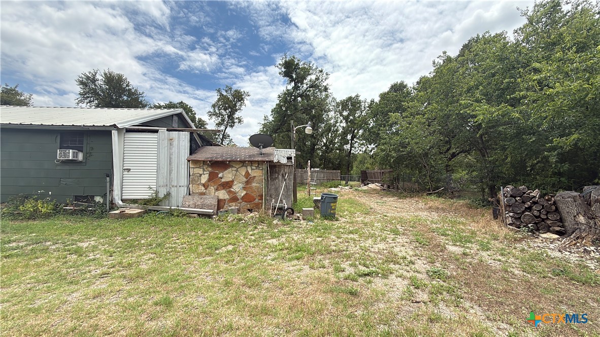 main property photo 11
