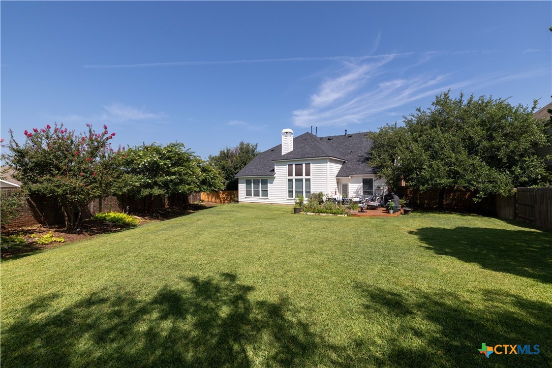 main property photo 27
