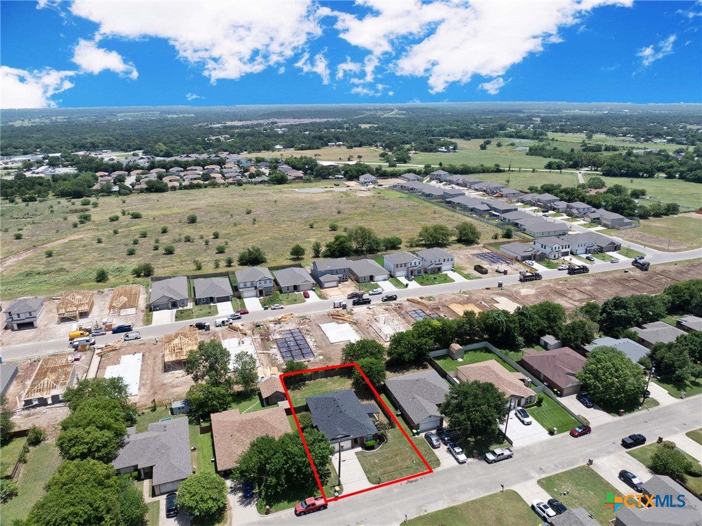 main property photo 29