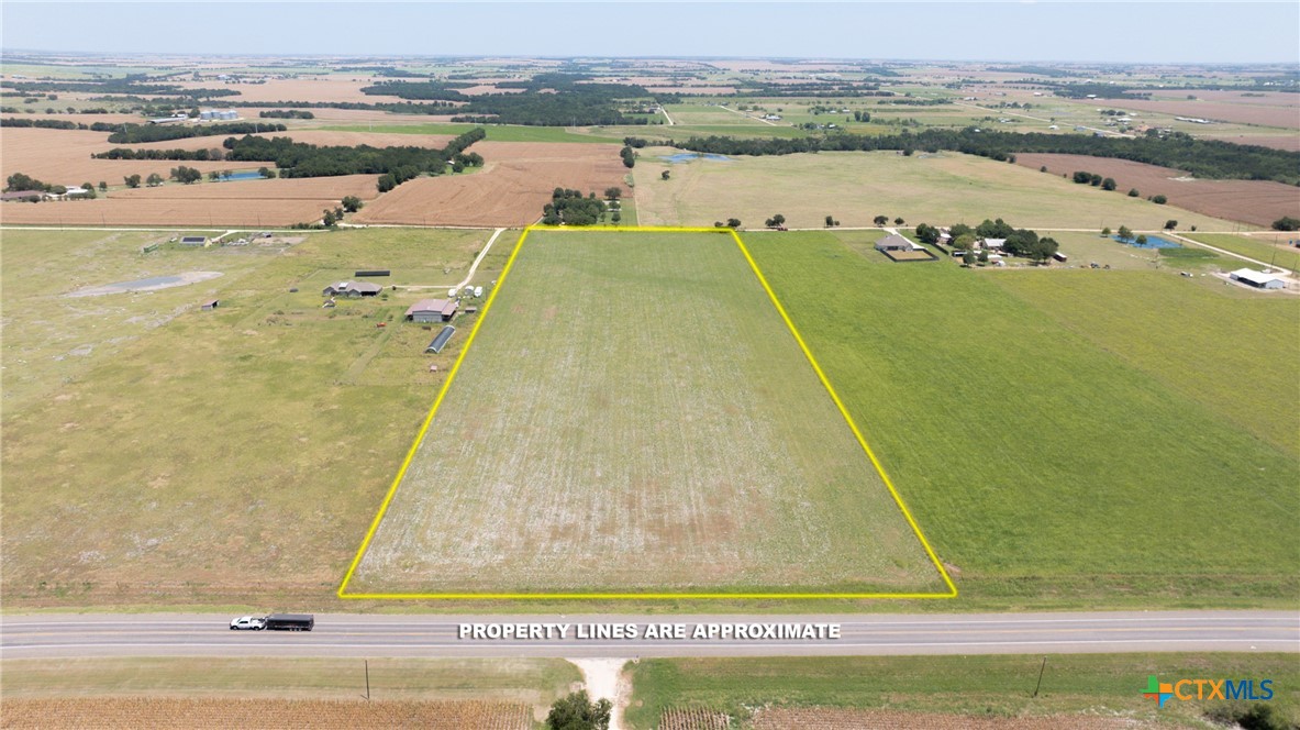 main property photo 10