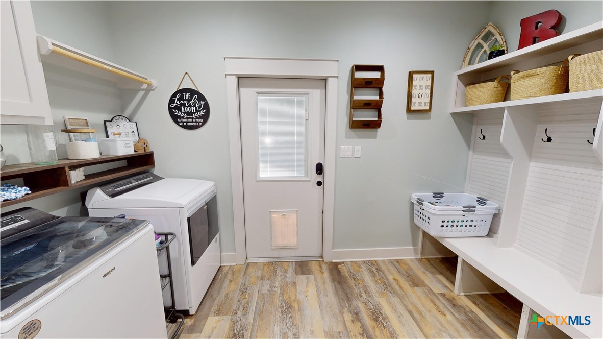 main property photo 17