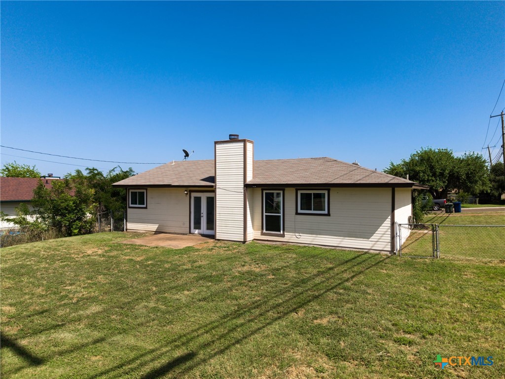 main property photo 20